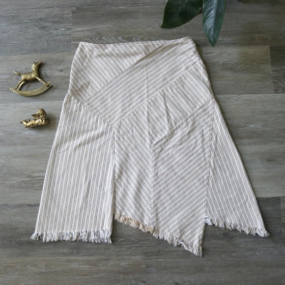 Asymmetric striped fringe midi length skirt - Picture 6 of 8